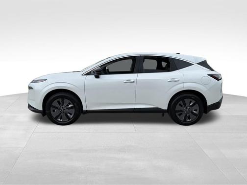 Everest White P 2026 Nissan Murano SL