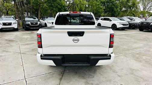 2025 Nissan Frontier SV