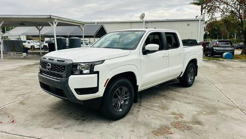 2025 Nissan Frontier SV