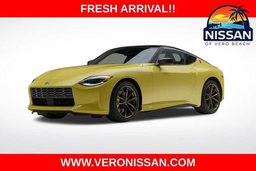 2 Tone Yellow 2023 Nissan Z Proto Spec