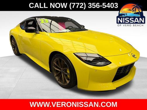 2 Tone Yellow 2023 Nissan Z Proto Spec