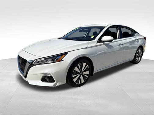 2020 Nissan Altima 2.5 SV