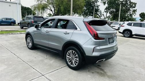 2024 Cadillac XT4 Premium Luxury