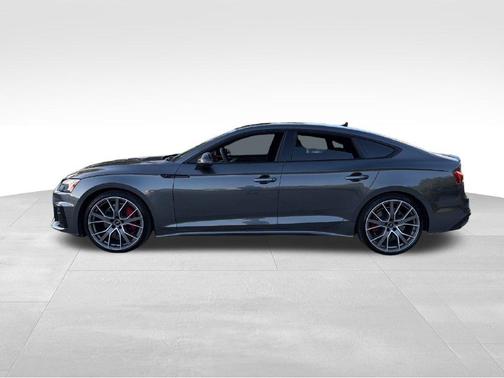 Daytona Gray Pearl Effect 2025 Audi A5 Sportback 45 S line quattro Premium