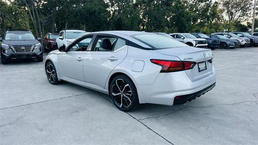 2025 Nissan Altima SR