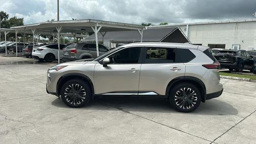 2024 Nissan Rogue Platinum