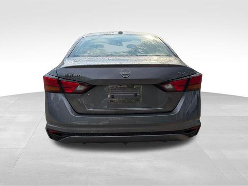 Gun Metallic 2024 Nissan Altima 2.5 SV