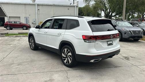 2024 Volkswagen Atlas 2.0T SE w/Technology