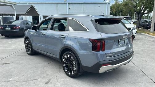 2024 Kia Sorento EX