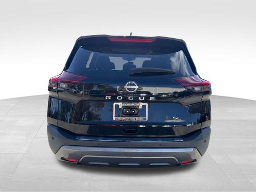 Black 2022 Nissan Rogue SL