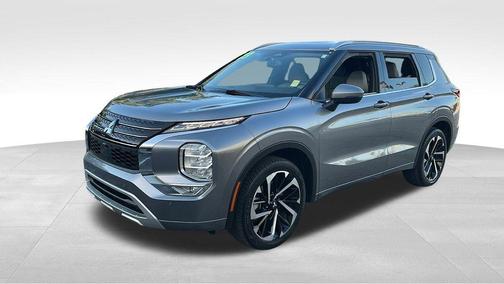 2023 Mitsubishi Outlander SEL