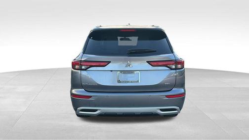 2023 Mitsubishi Outlander SEL