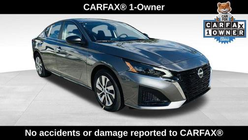 Gun Metallic 2025 Nissan Altima S