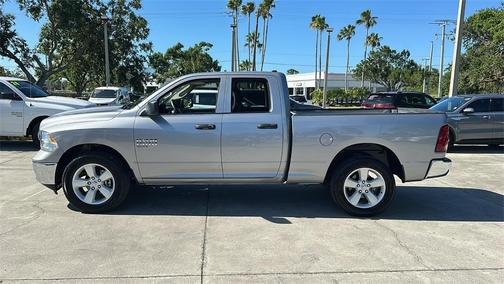 2024 RAM 1500 Classic SLT