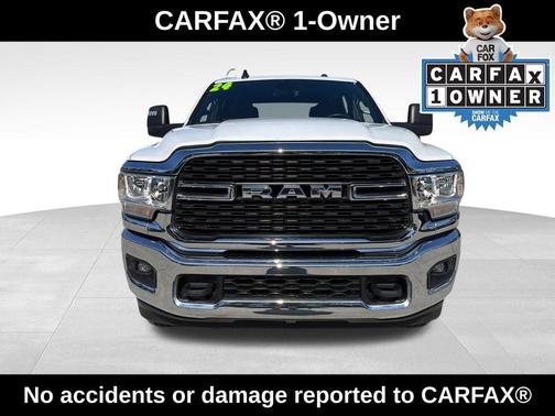 Bright White Clearcoat 2024 RAM 2500 Big Horn