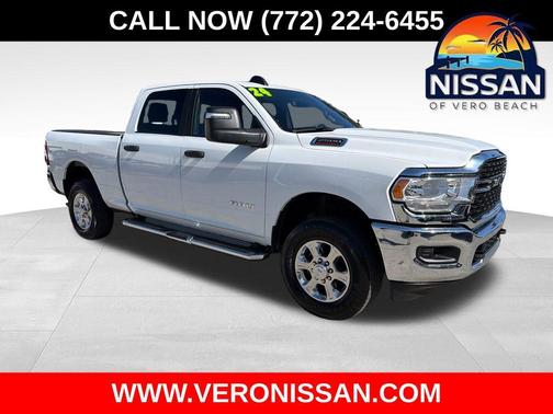 Bright White Clearcoat 2024 RAM 2500 Big Horn