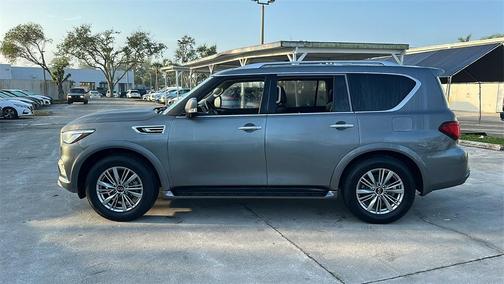 2021 INFINITI QX80 Luxe