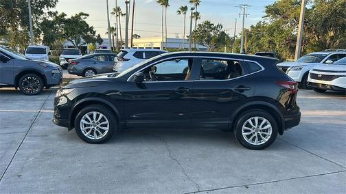 2020 Nissan Rogue Sport S
