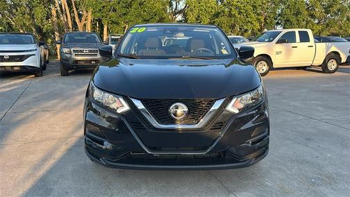 2020 Nissan Rogue Sport S