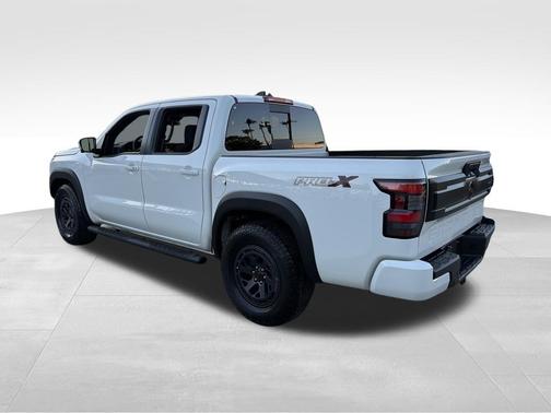 Glacier White 2025 Nissan Frontier PRO-X