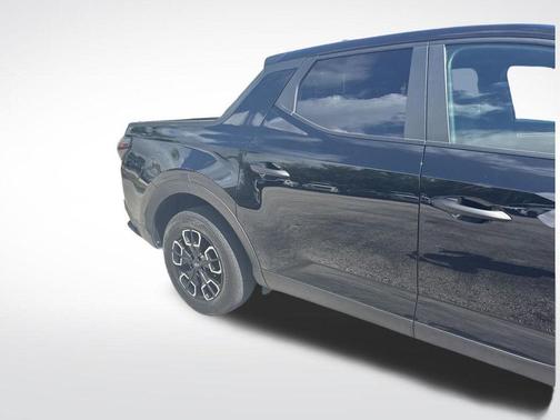 Phantom Black 2024 Hyundai SANTA CRUZ 2.5L SEL