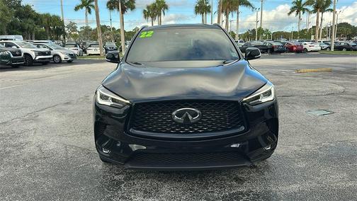2022 INFINITI QX50 Luxe