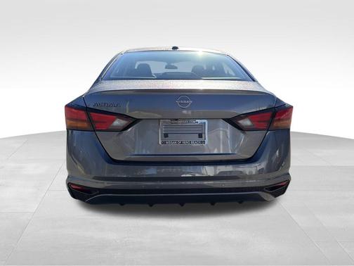 2025 Nissan Altima S