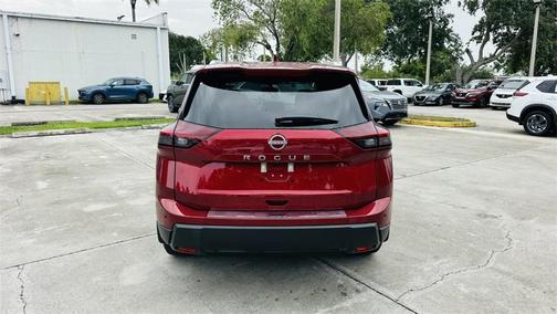2025 Nissan Rogue SV