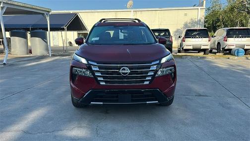 2025 Nissan Rogue Platinum