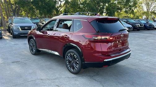 2025 Nissan Rogue Platinum