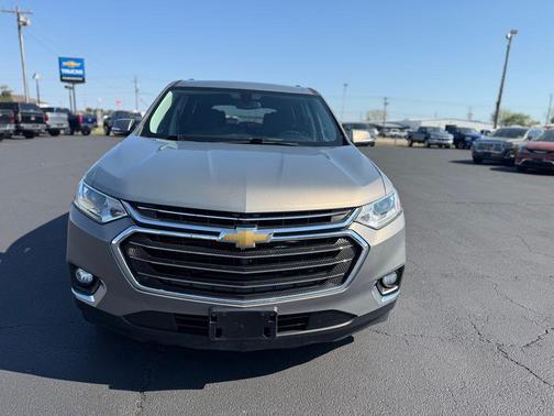 2018 Chevrolet Traverse LT Cloth