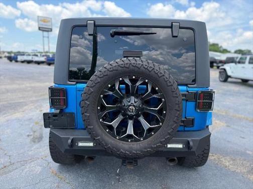 2014 Jeep Wrangler Freedom Edition