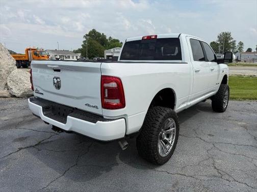2024 RAM 2500 Laramie Crew Cab 4x4 6'4' Box
