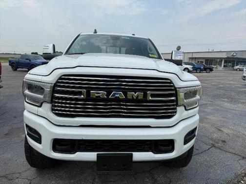 2024 RAM 2500 Laramie Crew Cab 4x4 6'4' Box