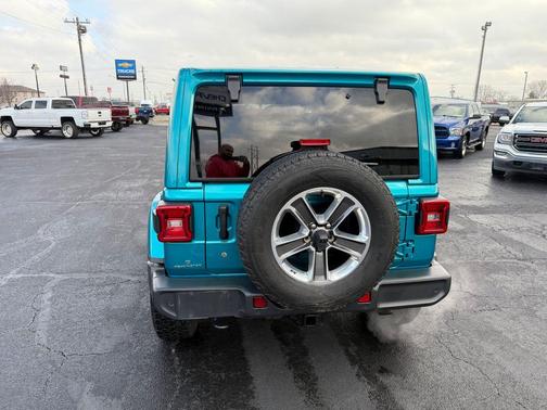 2020 Jeep Wrangler Unlimited Sahara