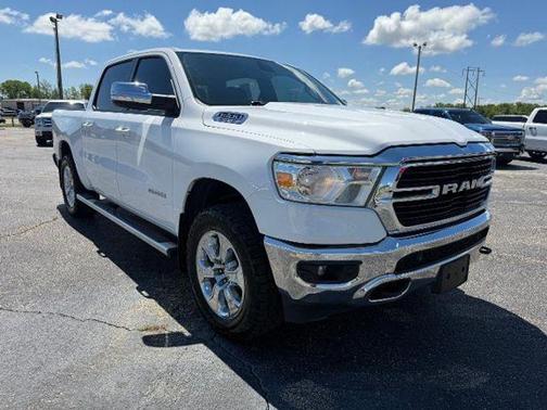Bright White 2021 RAM 1500 Big Horn/Lone Star