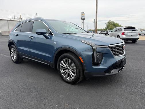 Deep Sea Metallic 2025 Cadillac XT4 Premium Luxury