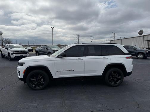 2024 Jeep Grand Cherokee Altitude