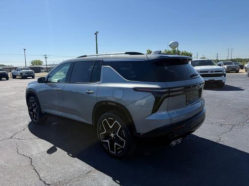Sterling Gray Metallic 2026 Chevrolet Traverse High Country