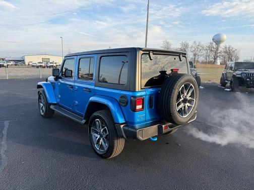 2024 Jeep Wrangler 4xe Sport S