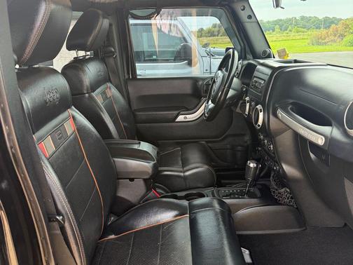 Black Clearcoat 2011 Jeep Wrangler Unlimited 70th Anniversary