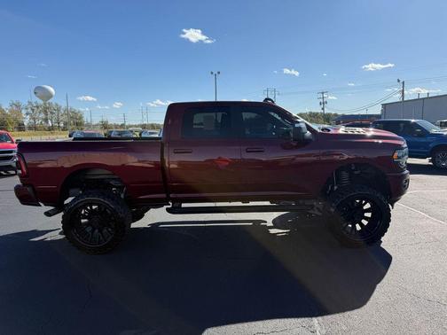 2024 RAM 2500 Laramie Crew Cab 4x4 6'4' Box