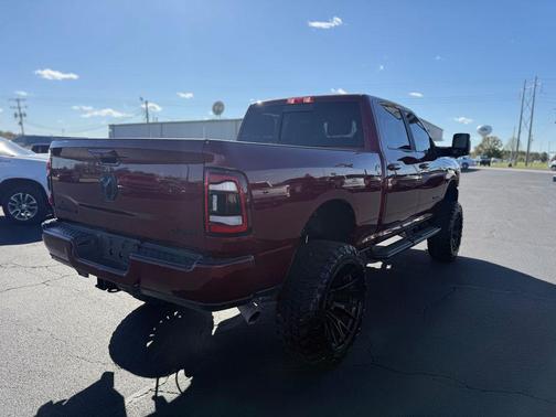 2024 RAM 2500 Laramie Crew Cab 4x4 6'4' Box