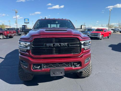 2024 RAM 2500 Laramie Crew Cab 4x4 6'4' Box