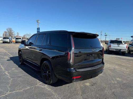 2023 Cadillac Escalade Sport