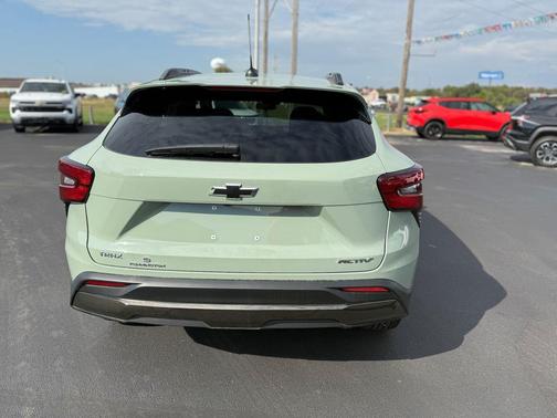 2026 Chevrolet Trax FWD ACTIV