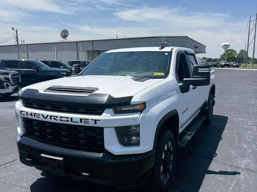 Summit White 2020 Chevrolet Silverado 2500 Custom