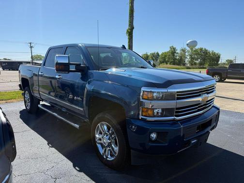 Deep Ocean Blue Metallic 2016 Chevrolet Silverado 2500 High Country