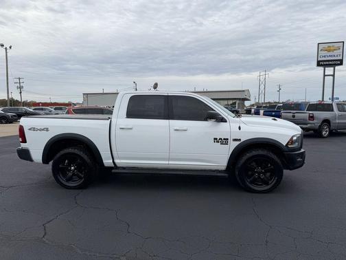 2019 RAM 1500 SLT