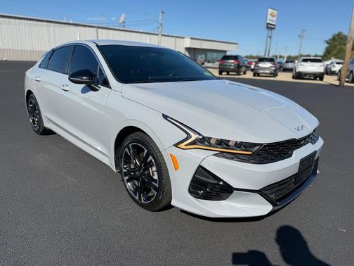 2024 Kia K5 GT-Line